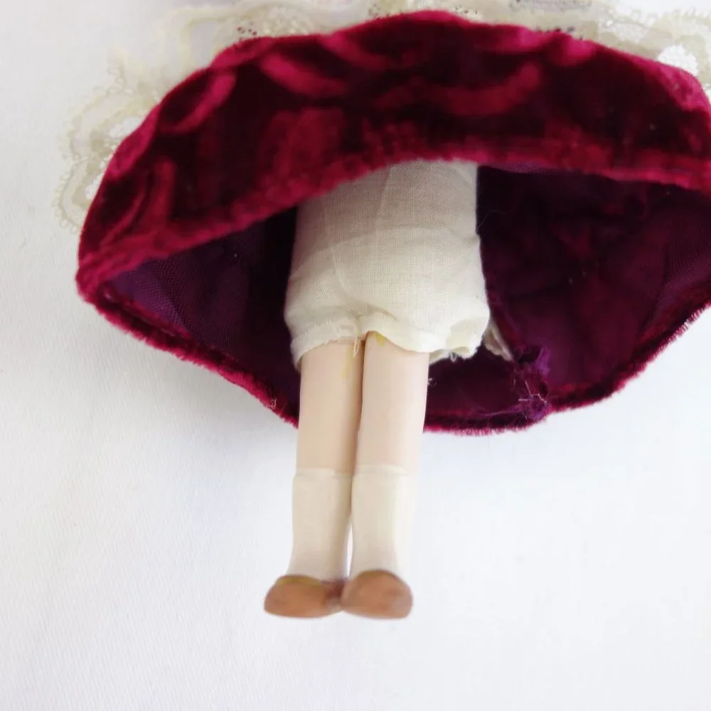 Porcelain Bisque Doll Dressed in Victorian Velvet Dress Hanging Ornament‎ 7